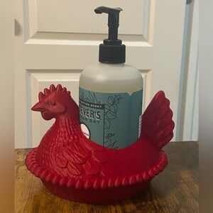 Hen on Nest Meyer’s Soap Holder
